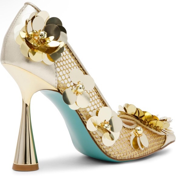 Betsey Johnson Gold Metallic Sequin Heels size 7M - Picture 2 of 16